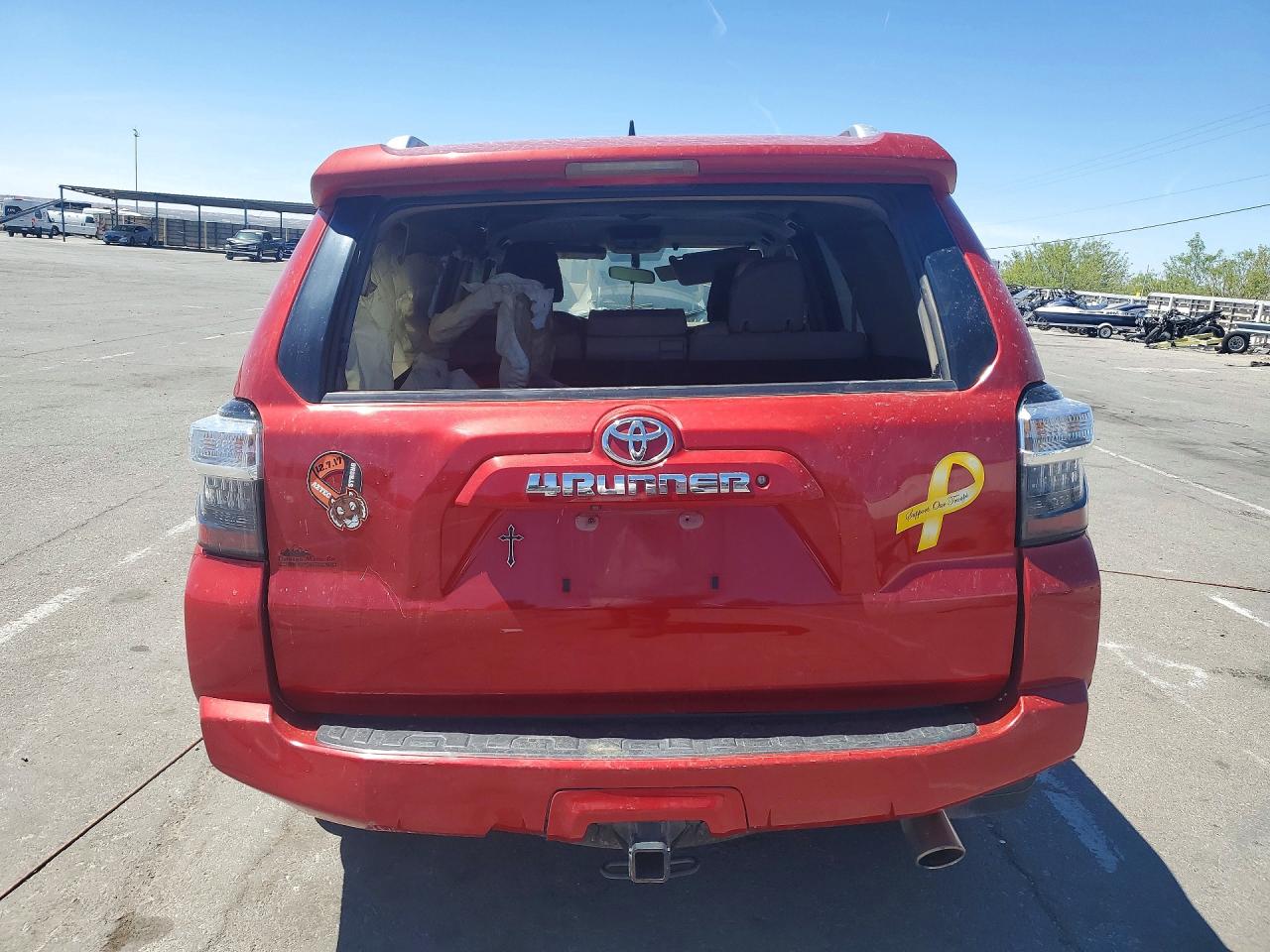 TOYOTA 4RUNNER 2017 — 7