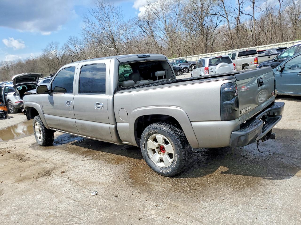 GMC NEW SIERRA 2006 — 3