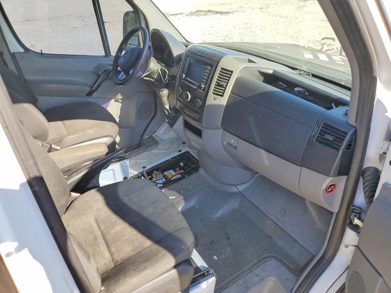 MERCEDES BENZ SPRINTER 2016 — 9