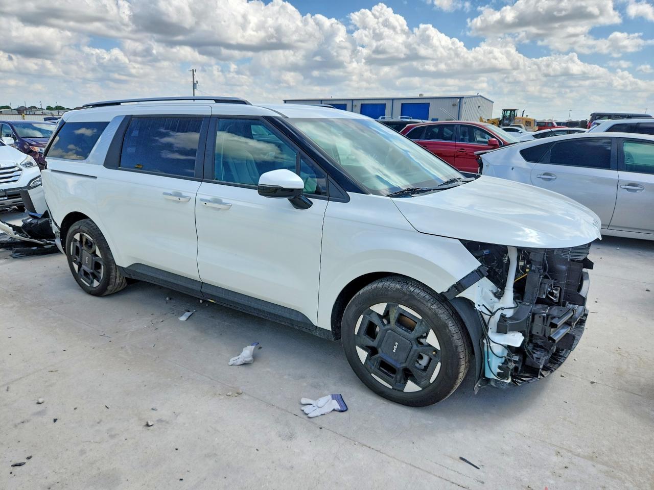 2026 KIA CARNIVAL EX