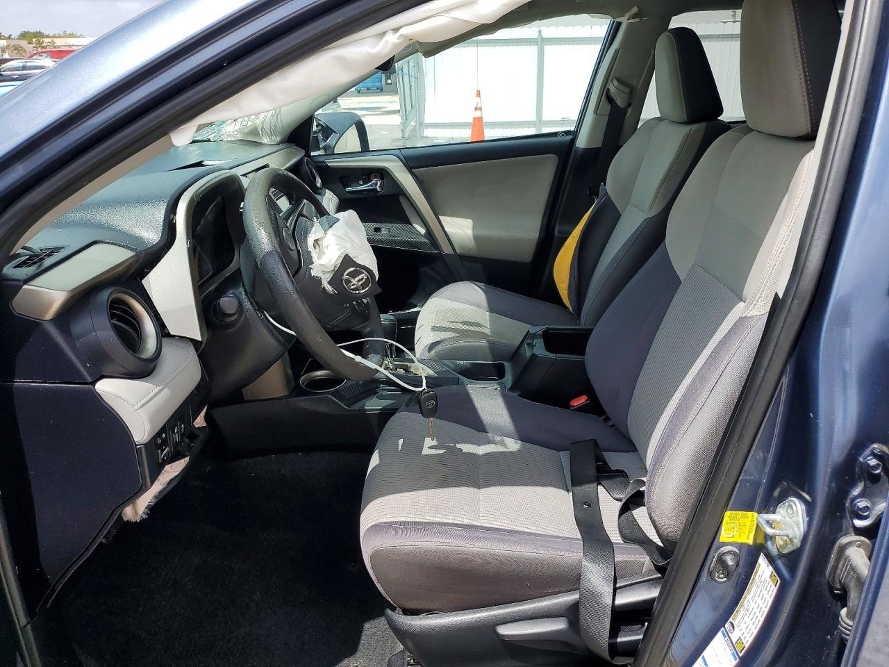 TOYOTA RAV4 2014 — 8