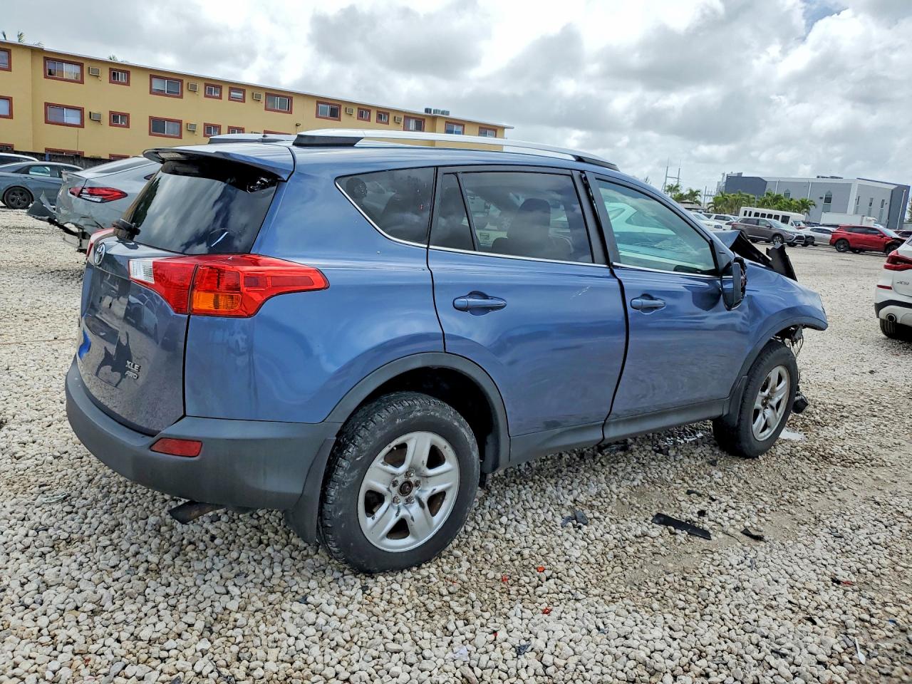 TOYOTA RAV4 2014 — 4