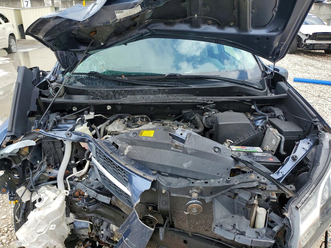 TOYOTA RAV4 2014 — 12