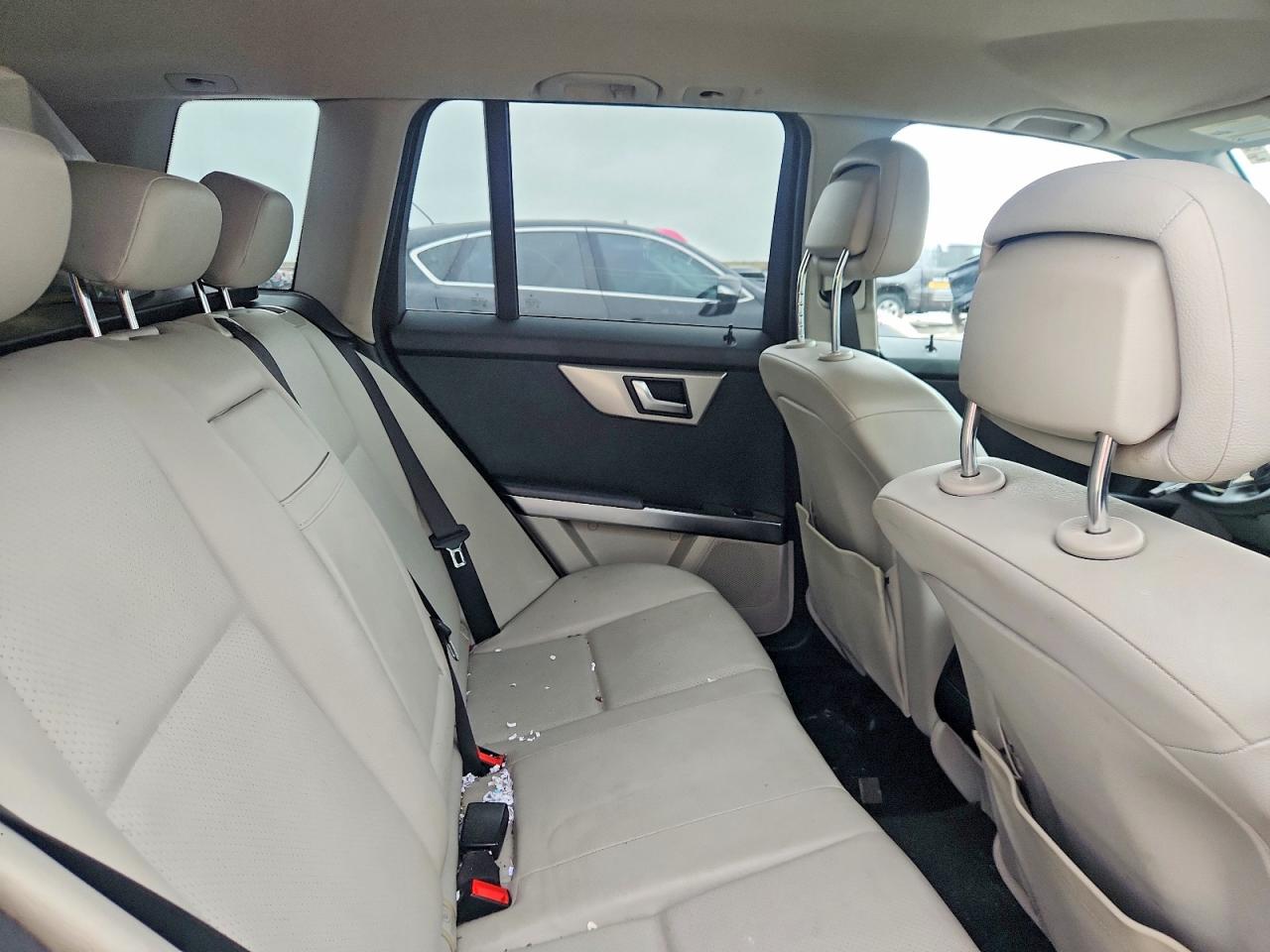 MERCEDES-BENZ GLK 2015 — 12