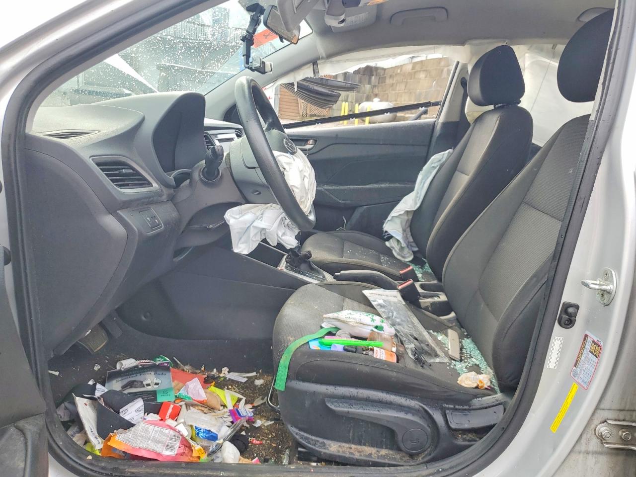 HYUNDAI ACCENT 2020 — 8