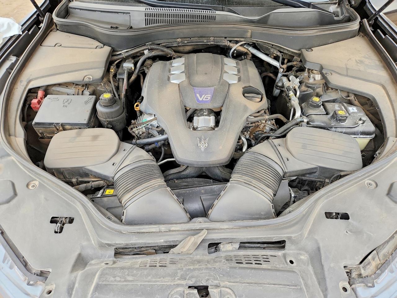 MASERATI LEVANTE 2017 — 13