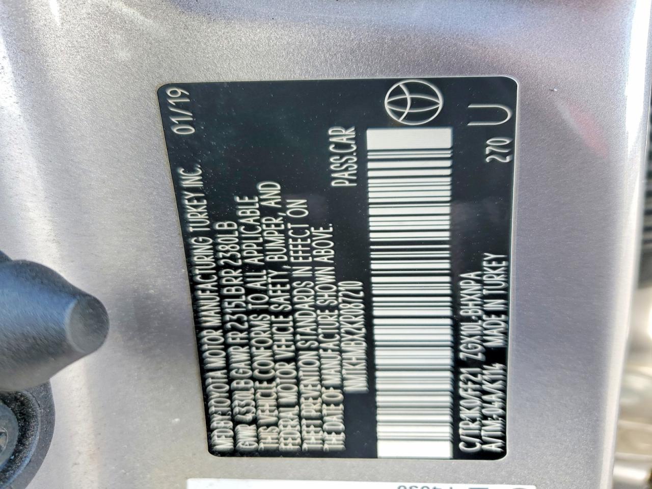 TOYOTA C-HR 2019 — 12