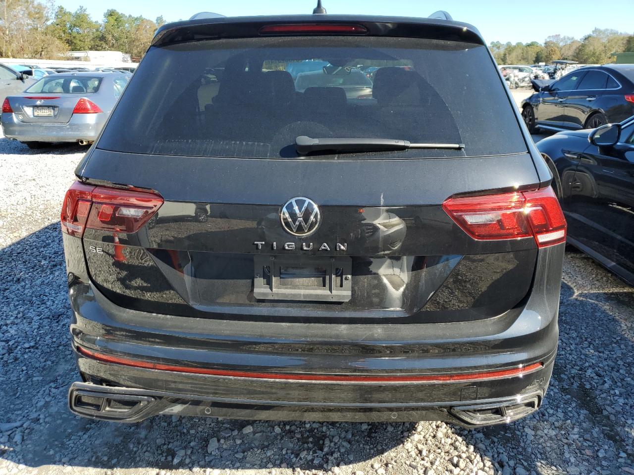 VOLKSWAGEN TIGUAN 2023 — 7