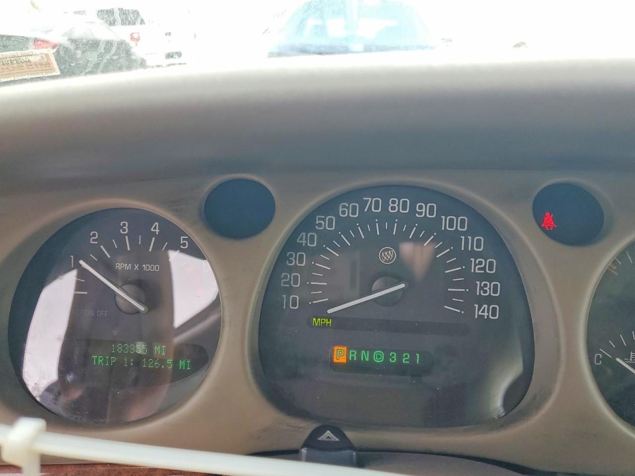 BUICK LESABRE 2002 — 10