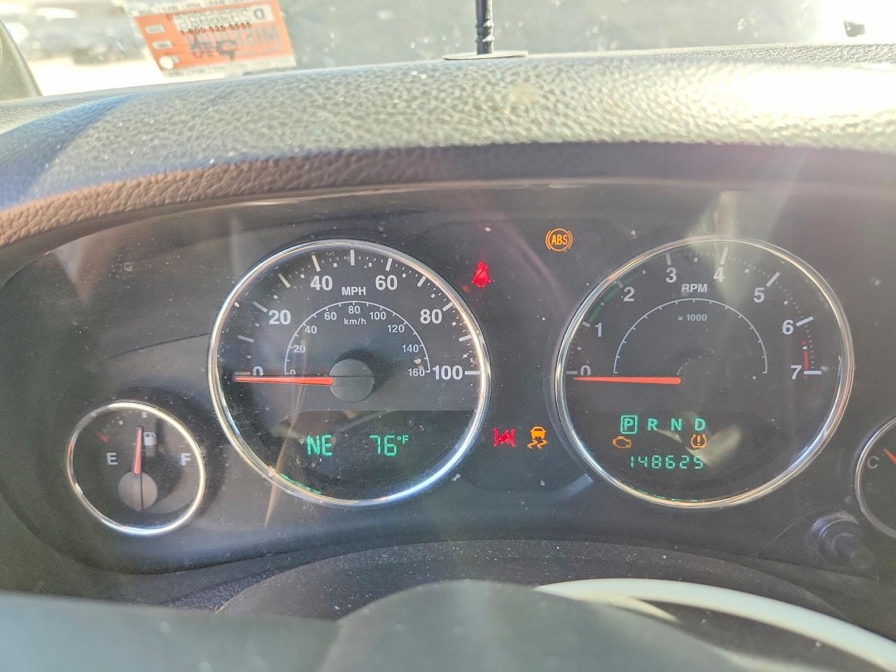 JEEP WRANGLER 2012 — 10