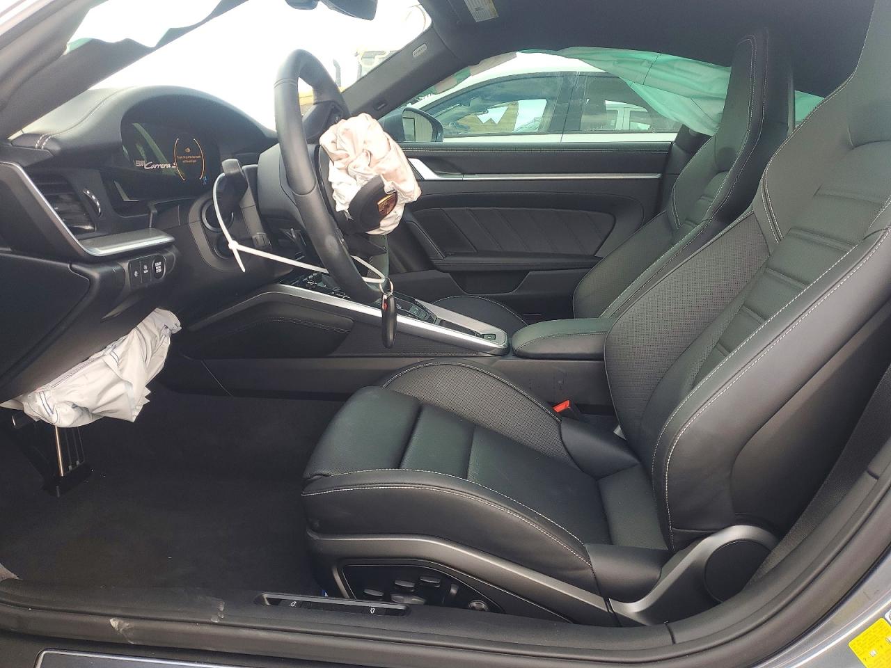 PORSCHE 911 2025 — 8