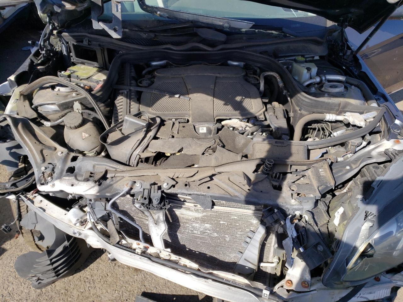 MERCEDES-BENZ E 2014 — 12