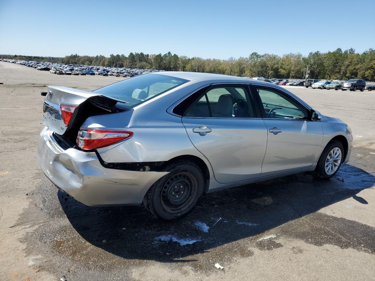 TOYOTA CAMRY 2016 — 4