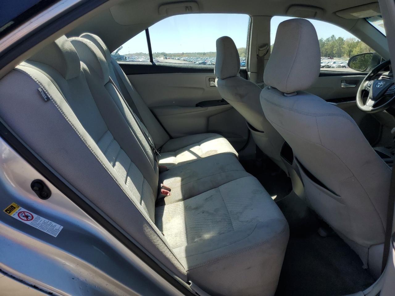 TOYOTA CAMRY 2016 — 11
