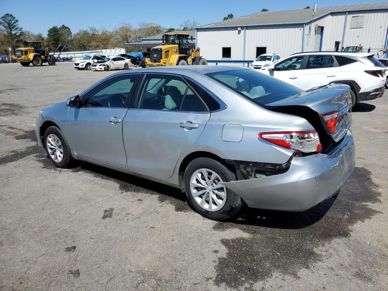 TOYOTA CAMRY 2016 — 3