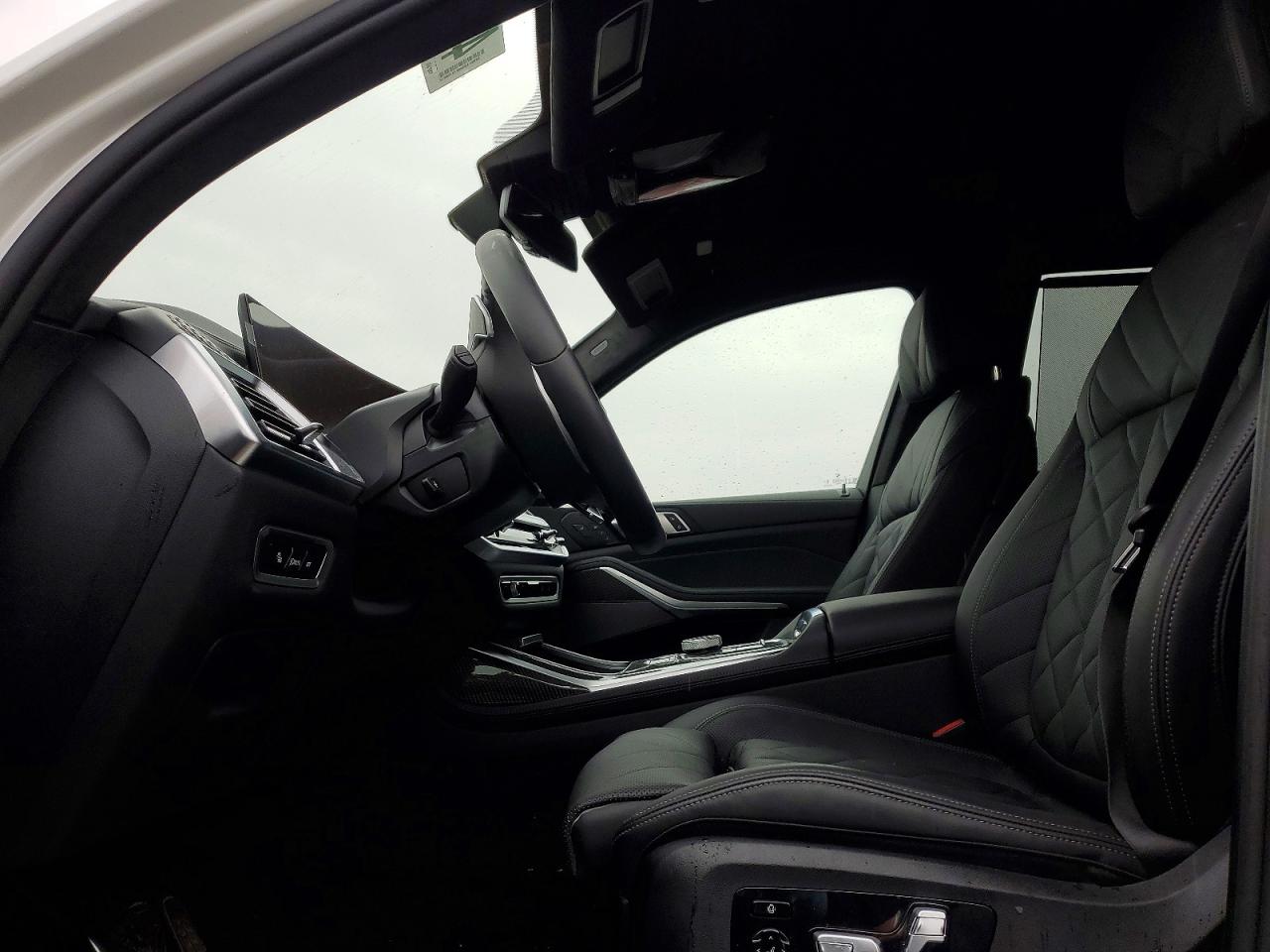 BMW X7 2025 — 8