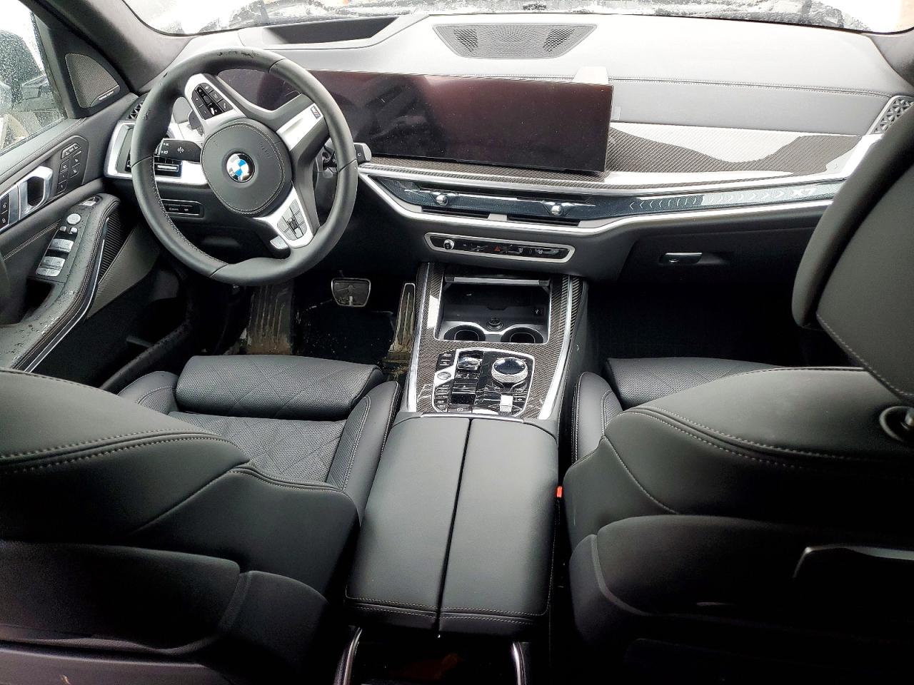 BMW X7 2025 — 9