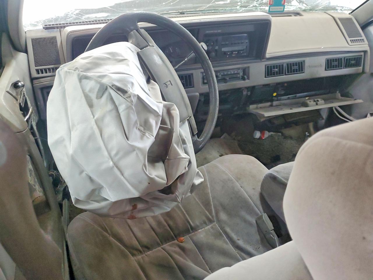 OLDSMOBILE CUTLASS 1995 — 9