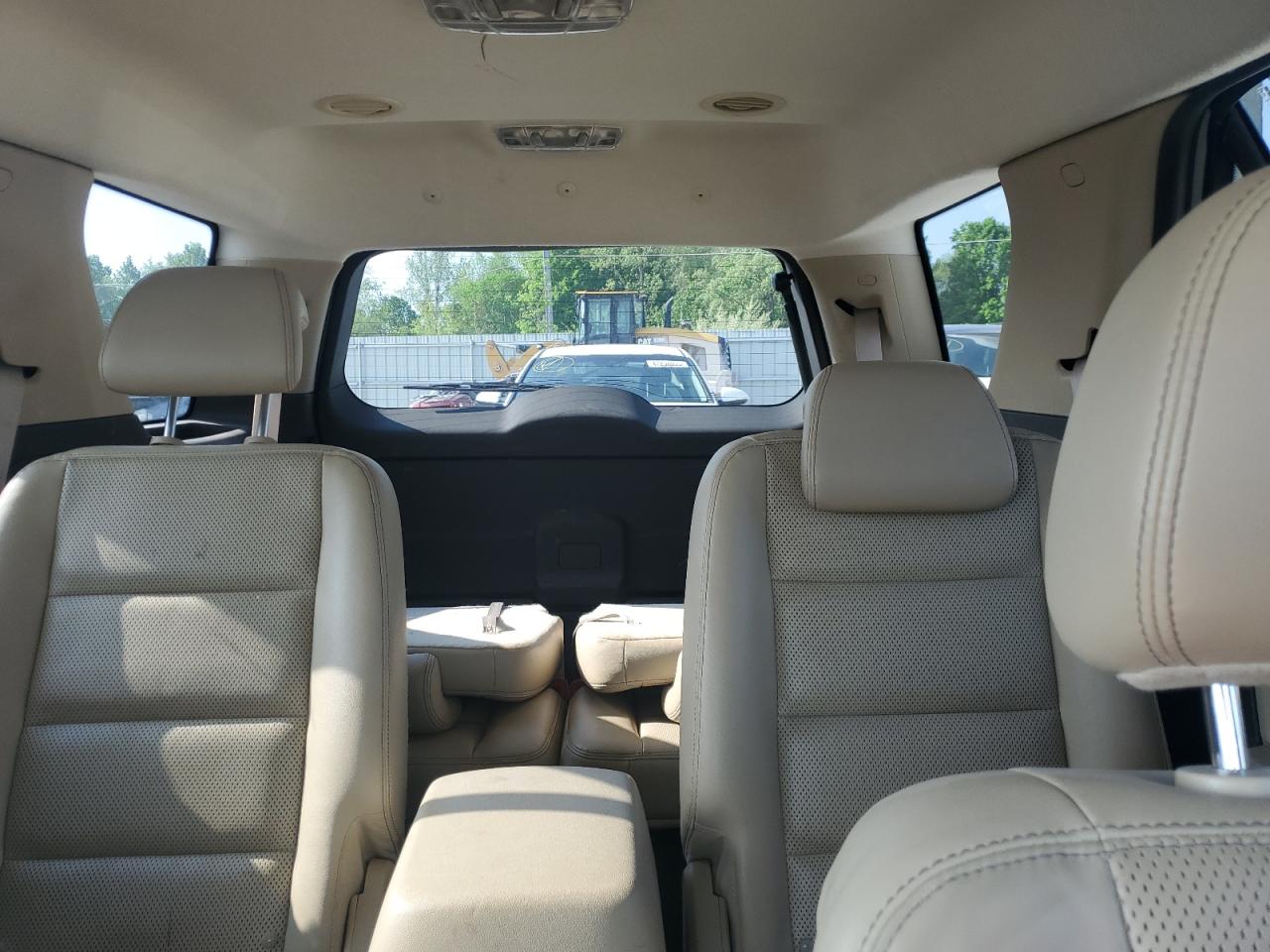 FORD TAURUS X 2008 — 11