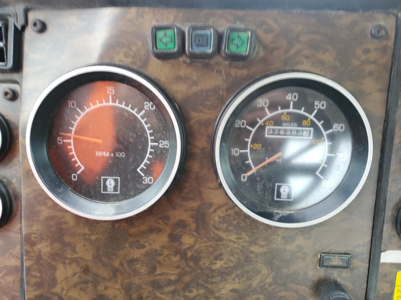 KENWORTH T400A 1995 — 9