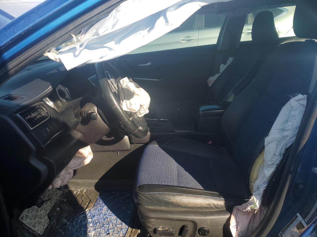 TOYOTA CAMRY 2016 — 8