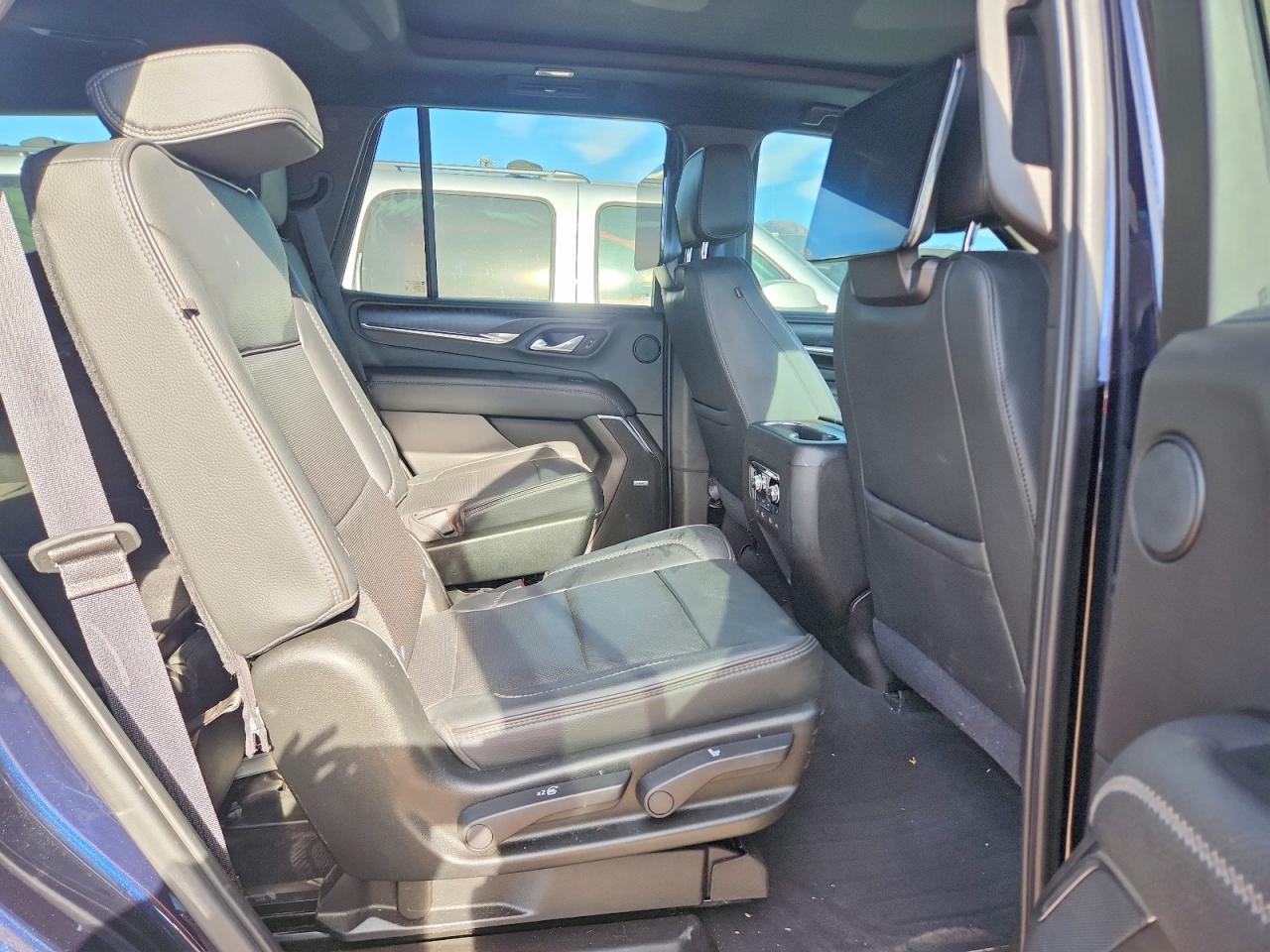 GMC YUKON 2021 — 12