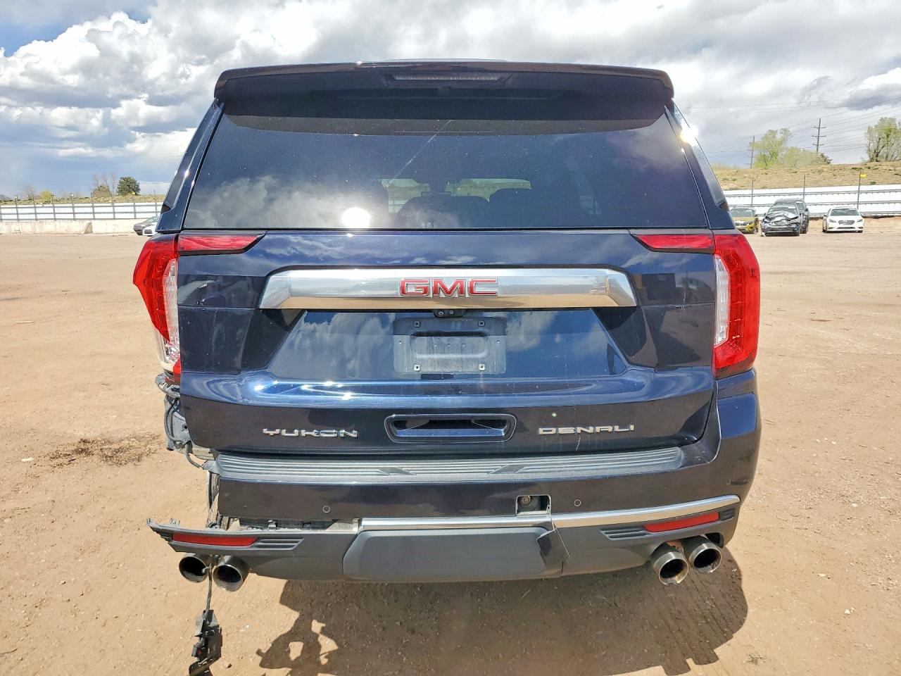 GMC YUKON 2021 — 7