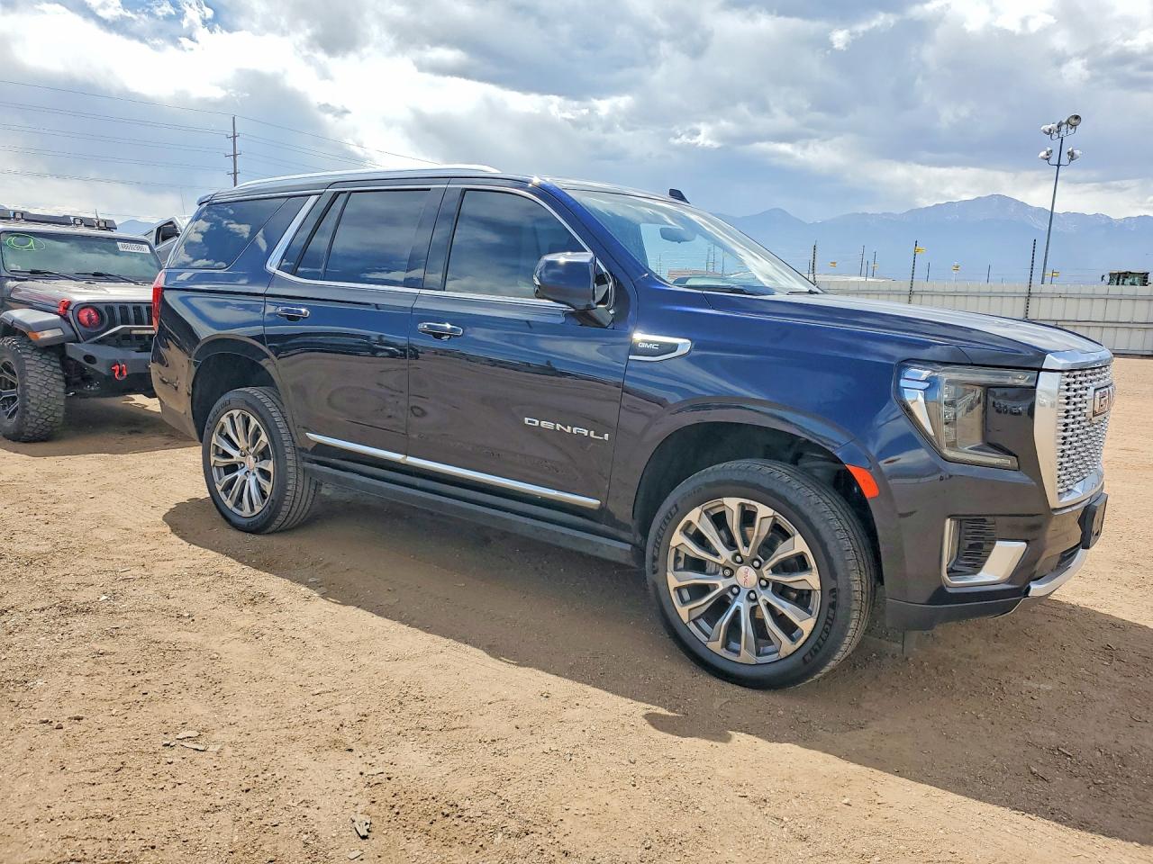 GMC YUKON 2021 — 5