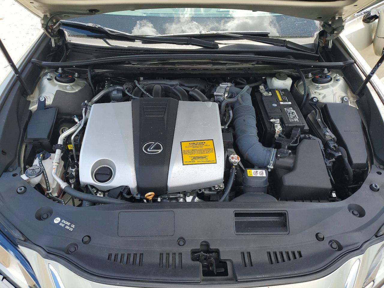 LEXUS ES 350 2021 — 12