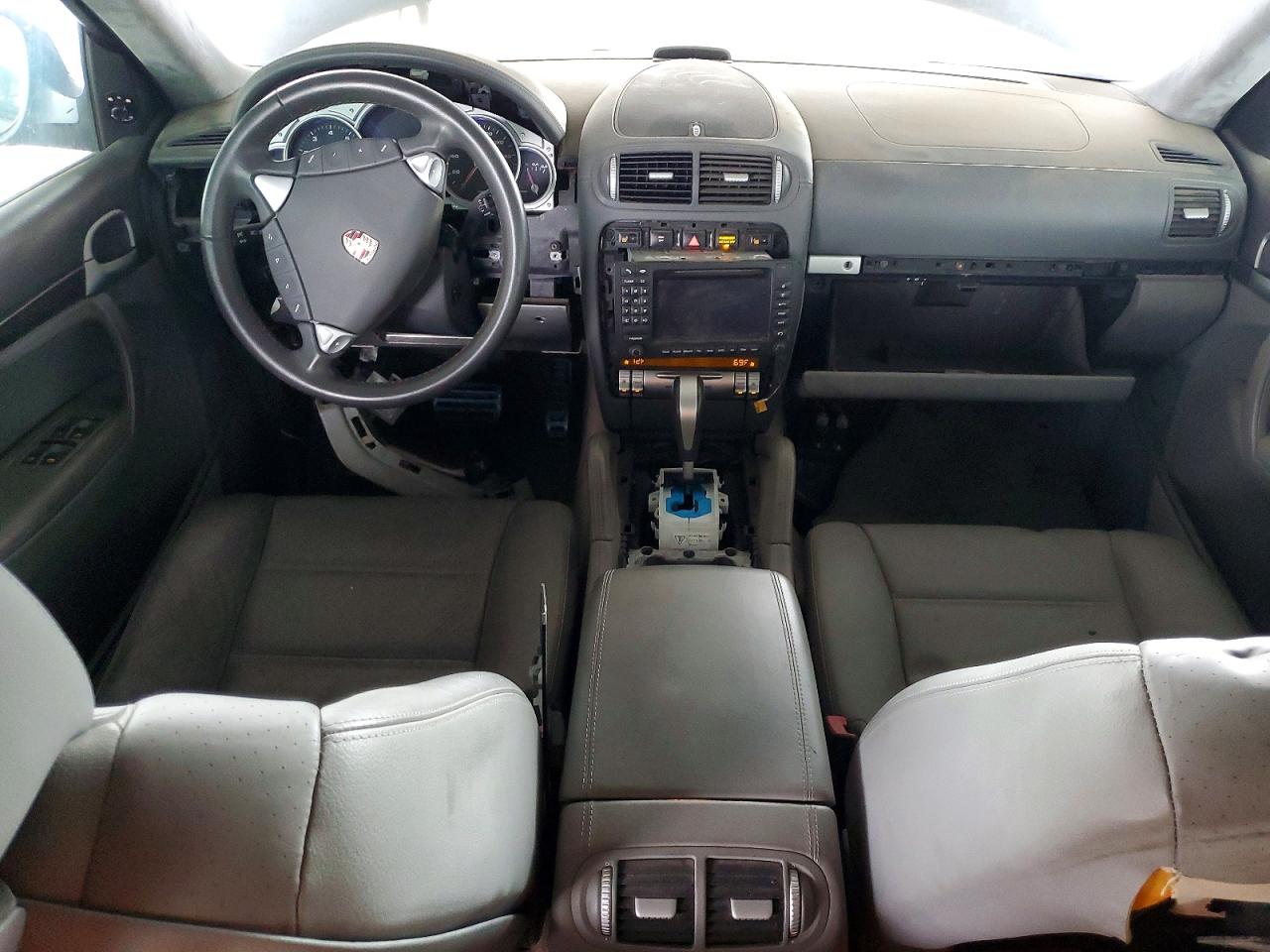 PORSCHE CAYENNE 2006 — 9