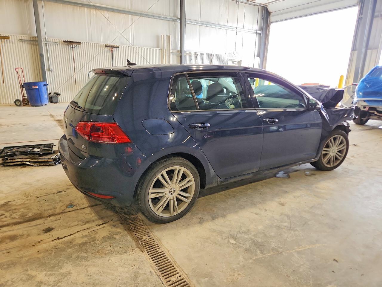 VOLKSWAGEN GOLF 2015 — 4
