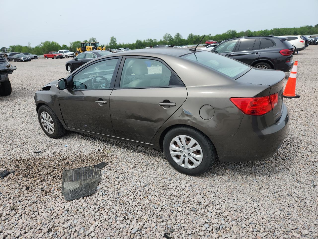 KIA FORTE 2010 — 3