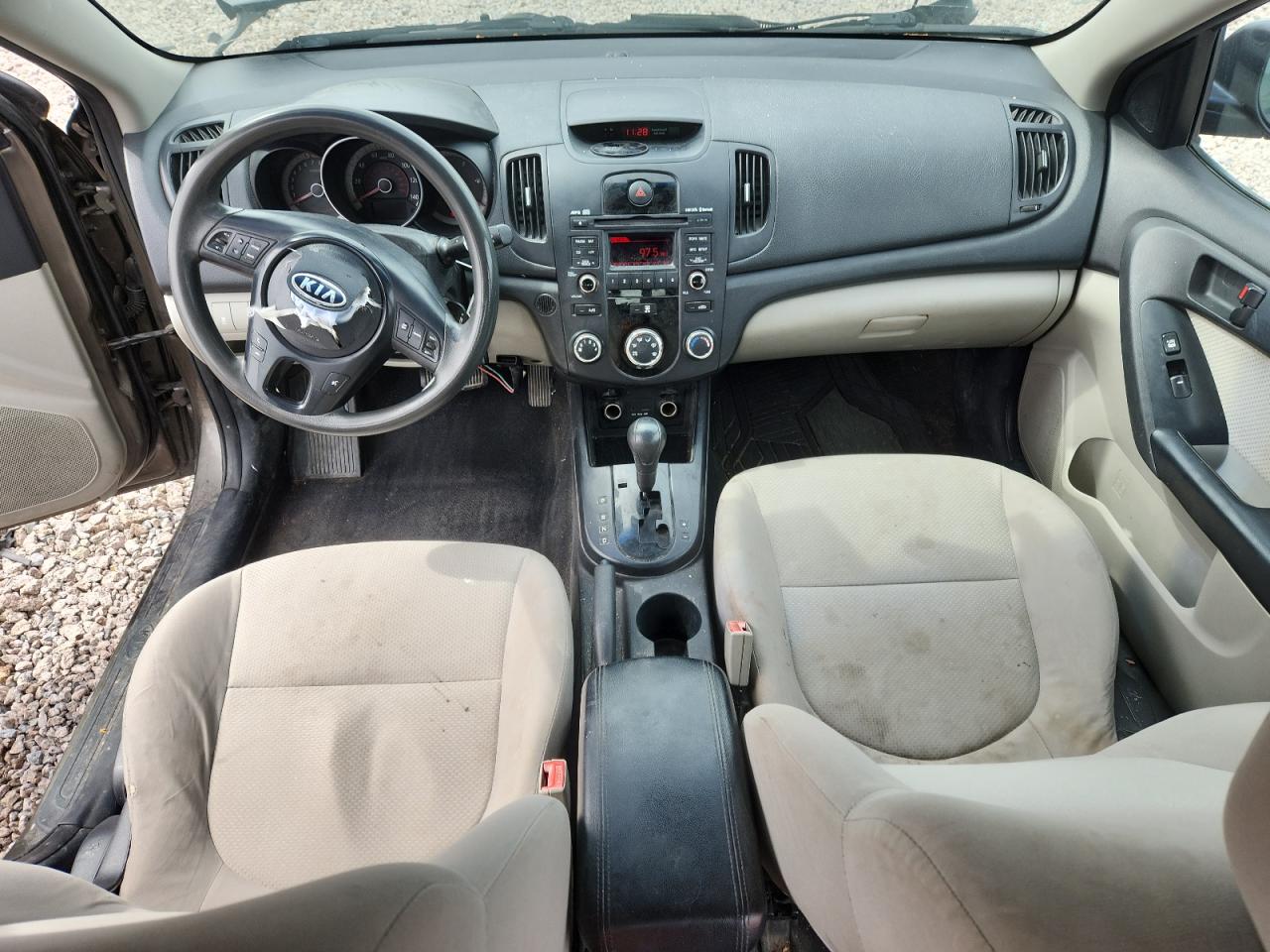 KIA FORTE 2010 — 9