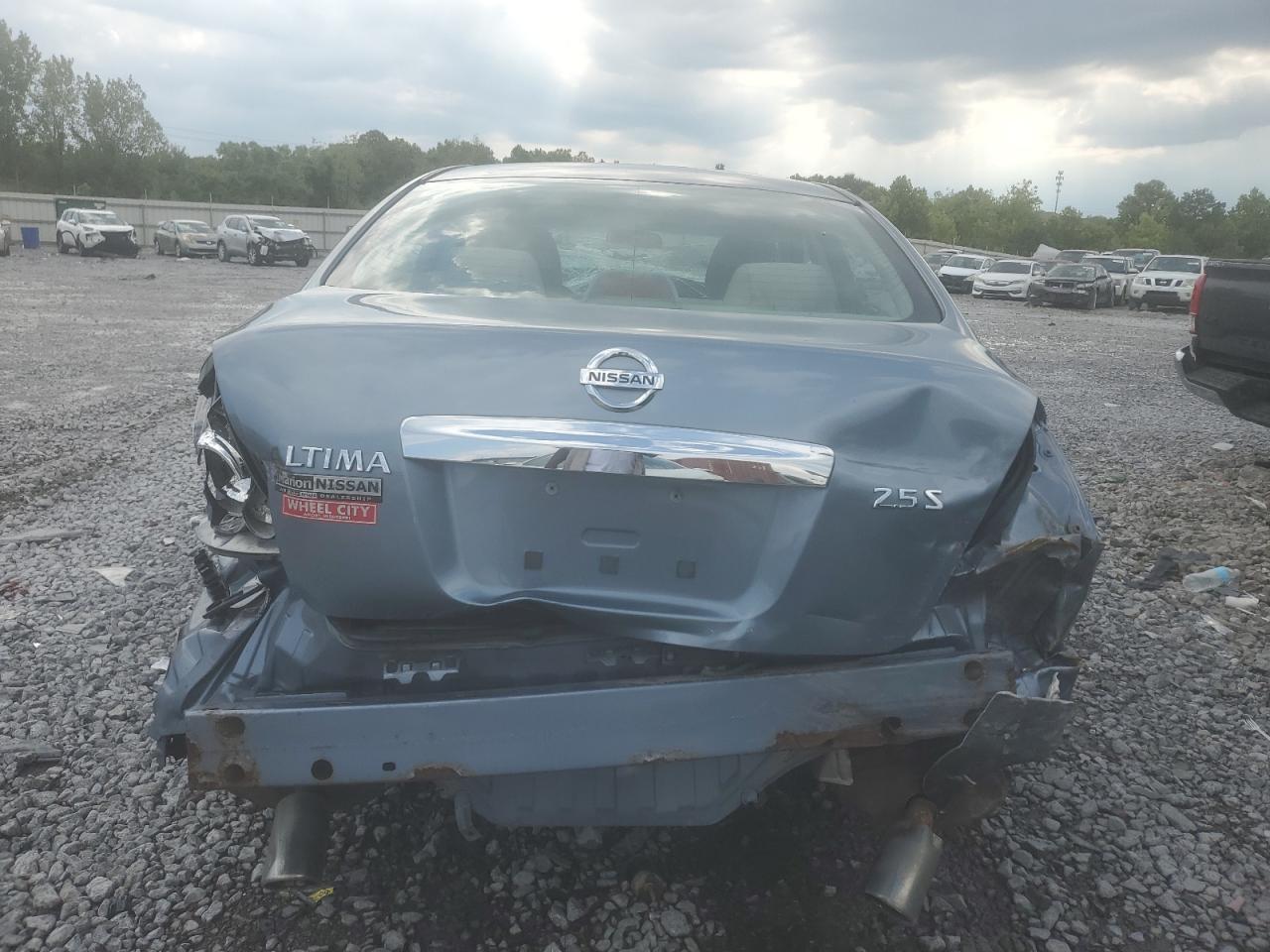 NISSAN ALTIMA BASE 2011 — 7