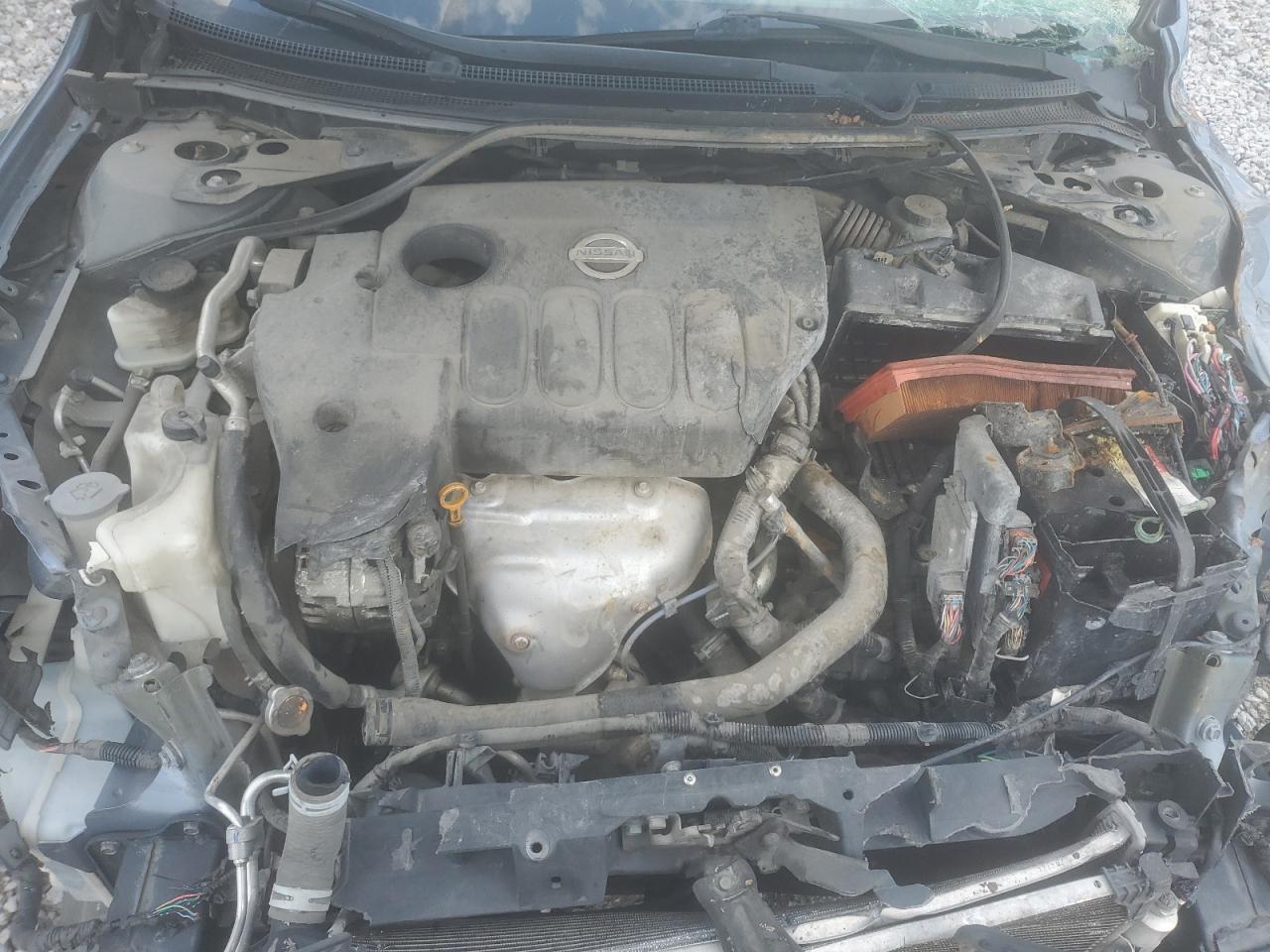 NISSAN ALTIMA BASE 2011 — 12