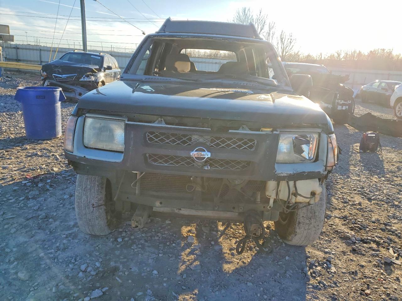 NISSAN XTERRA 2001 — 6