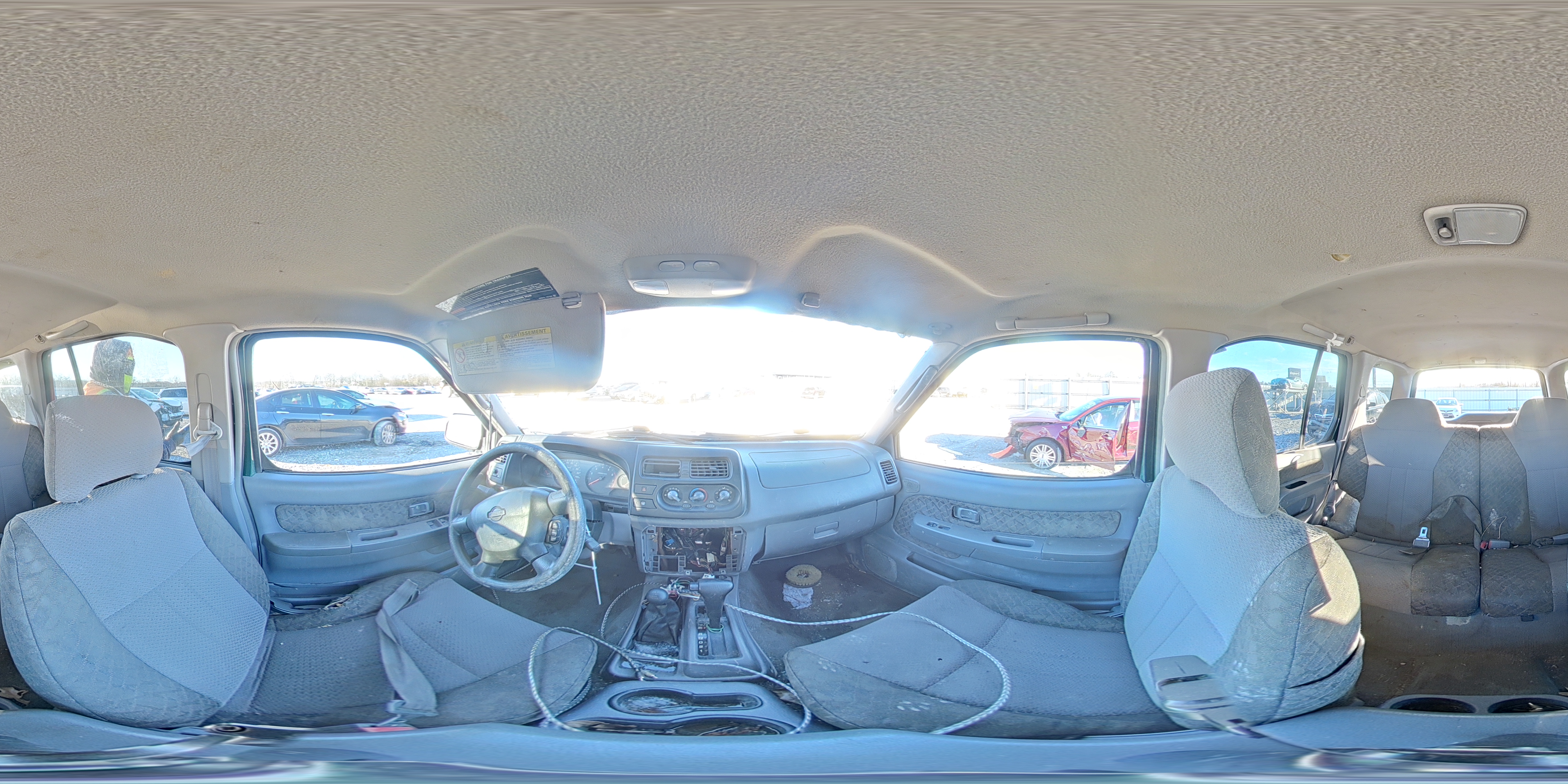 NISSAN XTERRA 2001 — 15