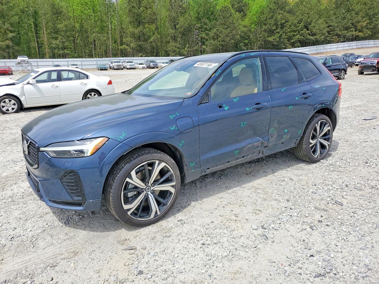 2025 VOLVO XC60 ULTRA