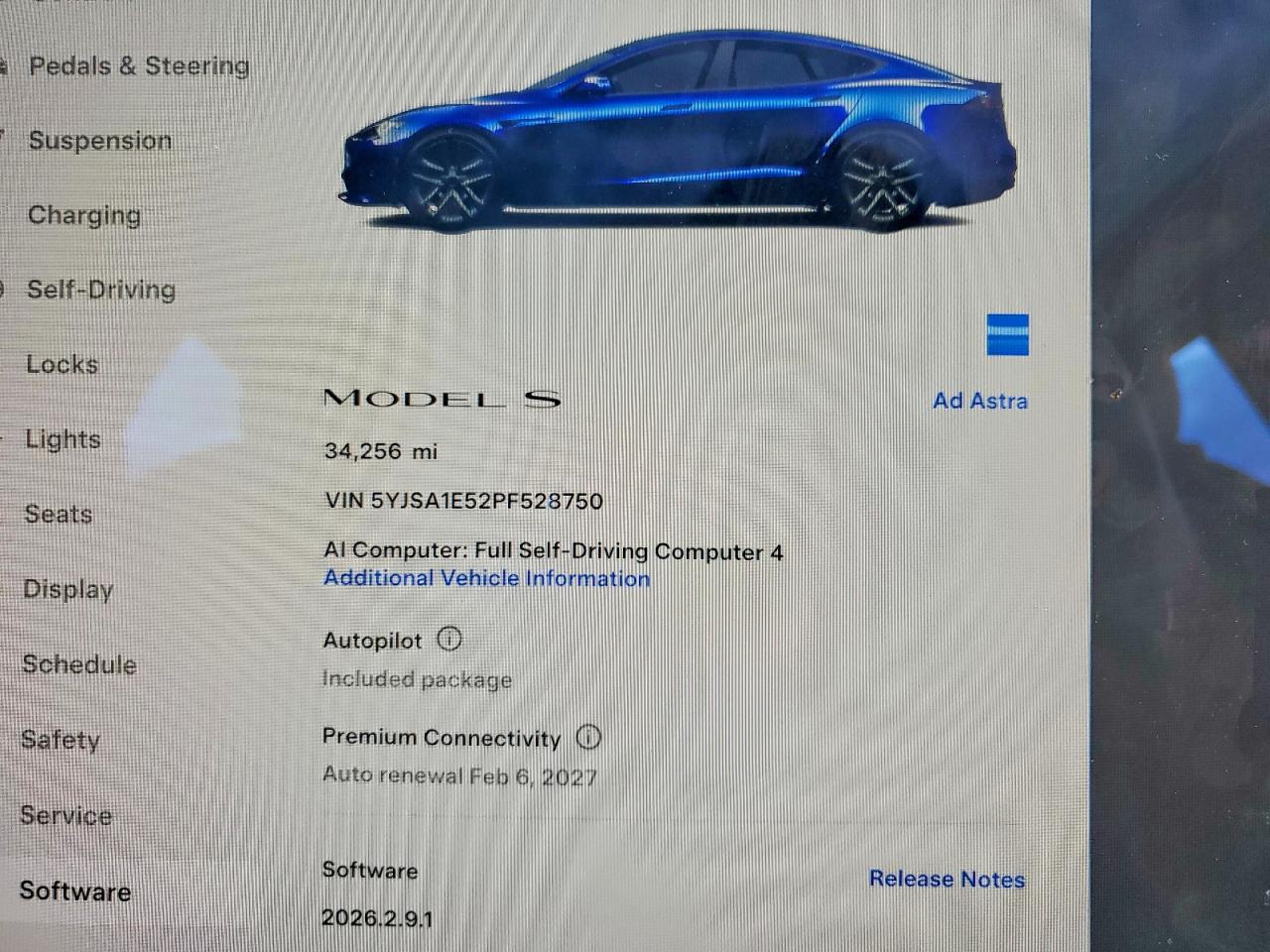 TESLA MODEL S 2023 — 10