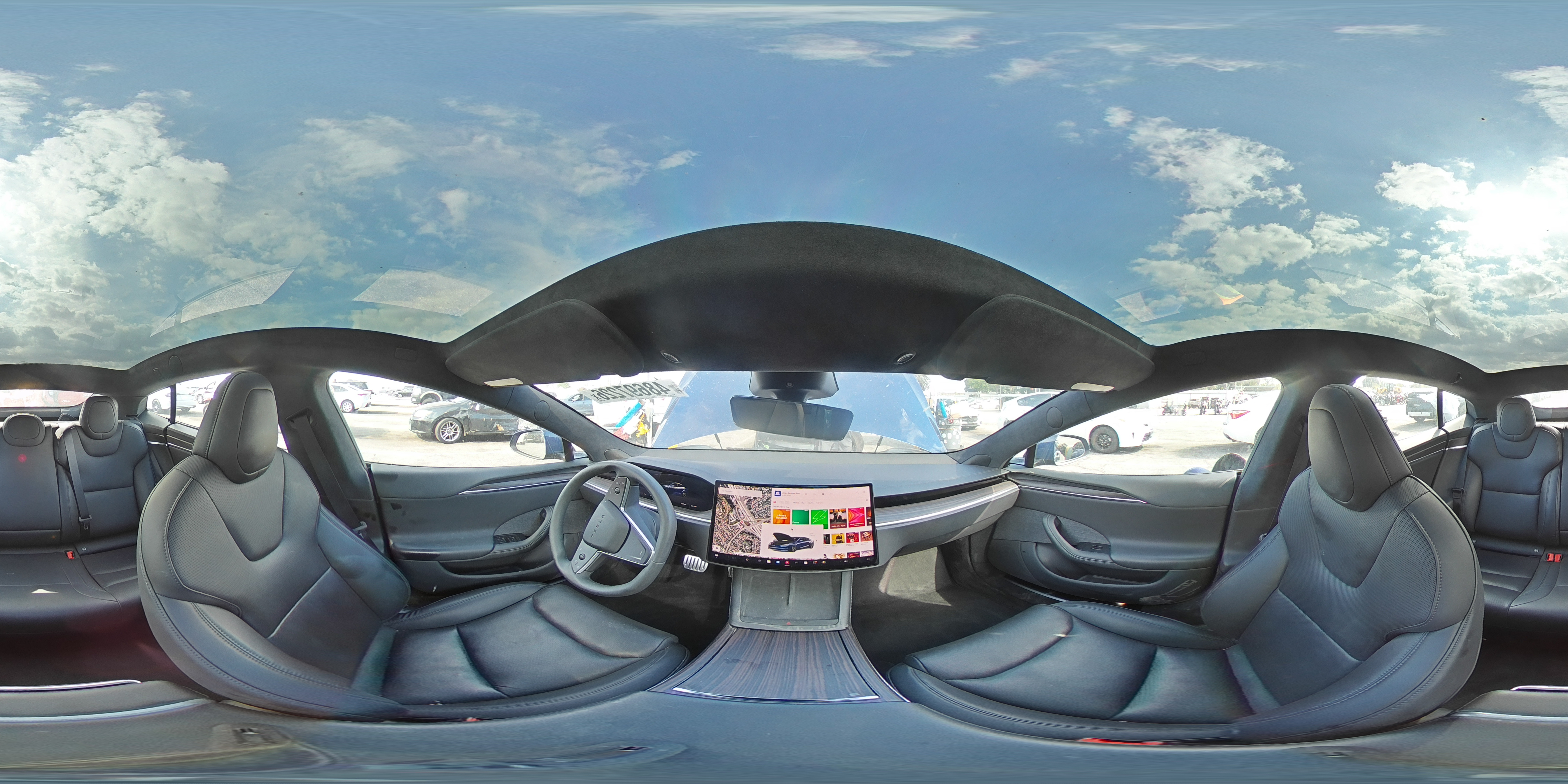 TESLA MODEL S 2023 — 14