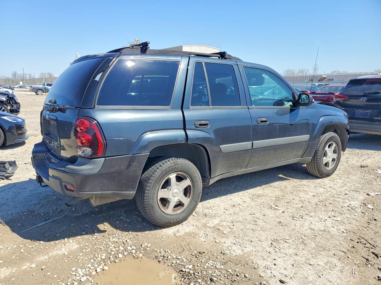 CHEVROLET TRAILBLAZER 2005 — 4