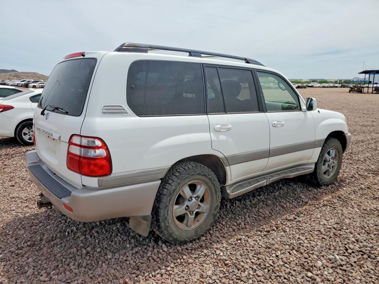 TOYOTA LAND CRUISER 2005 — 4