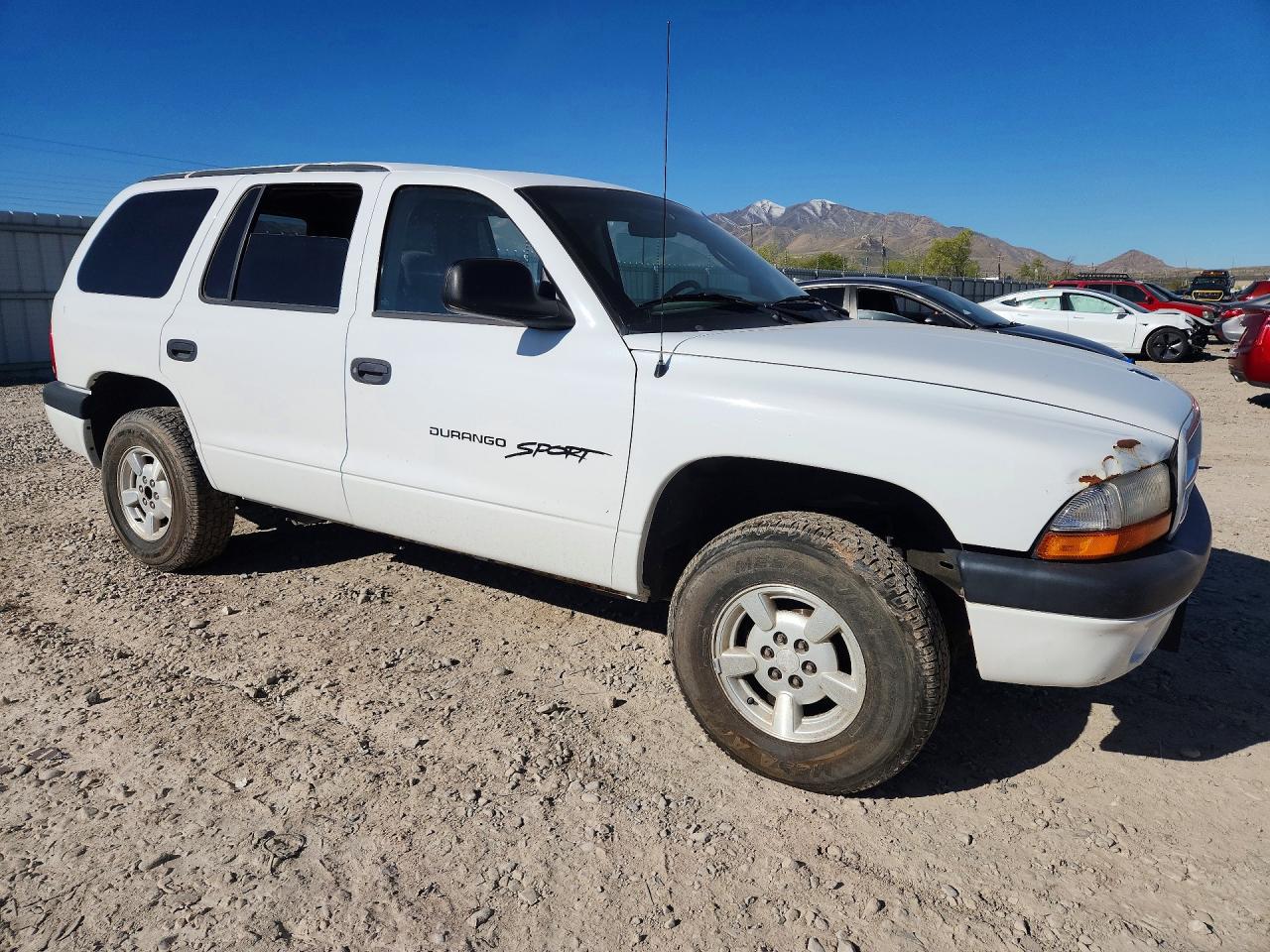 DODGE DURANGO 2001 — 5