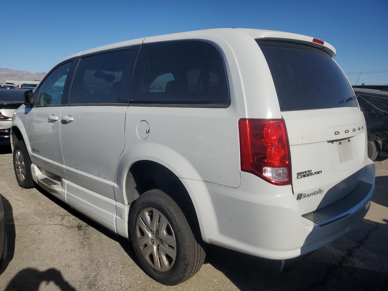 DODGE GRAND CARAVAN 2018 — 3