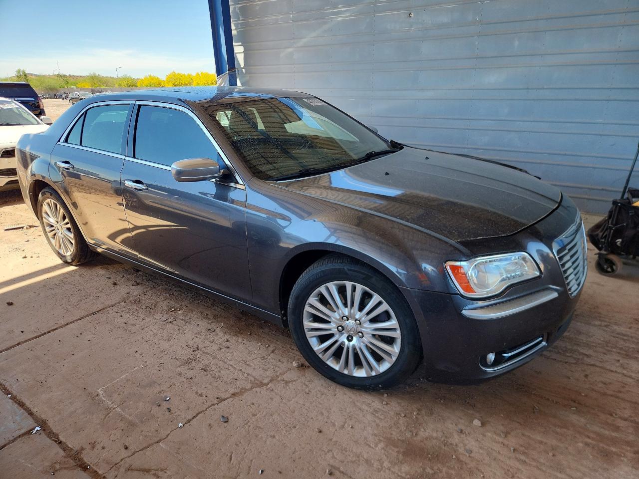 2013 CHRYSLER 300C VARVATOS