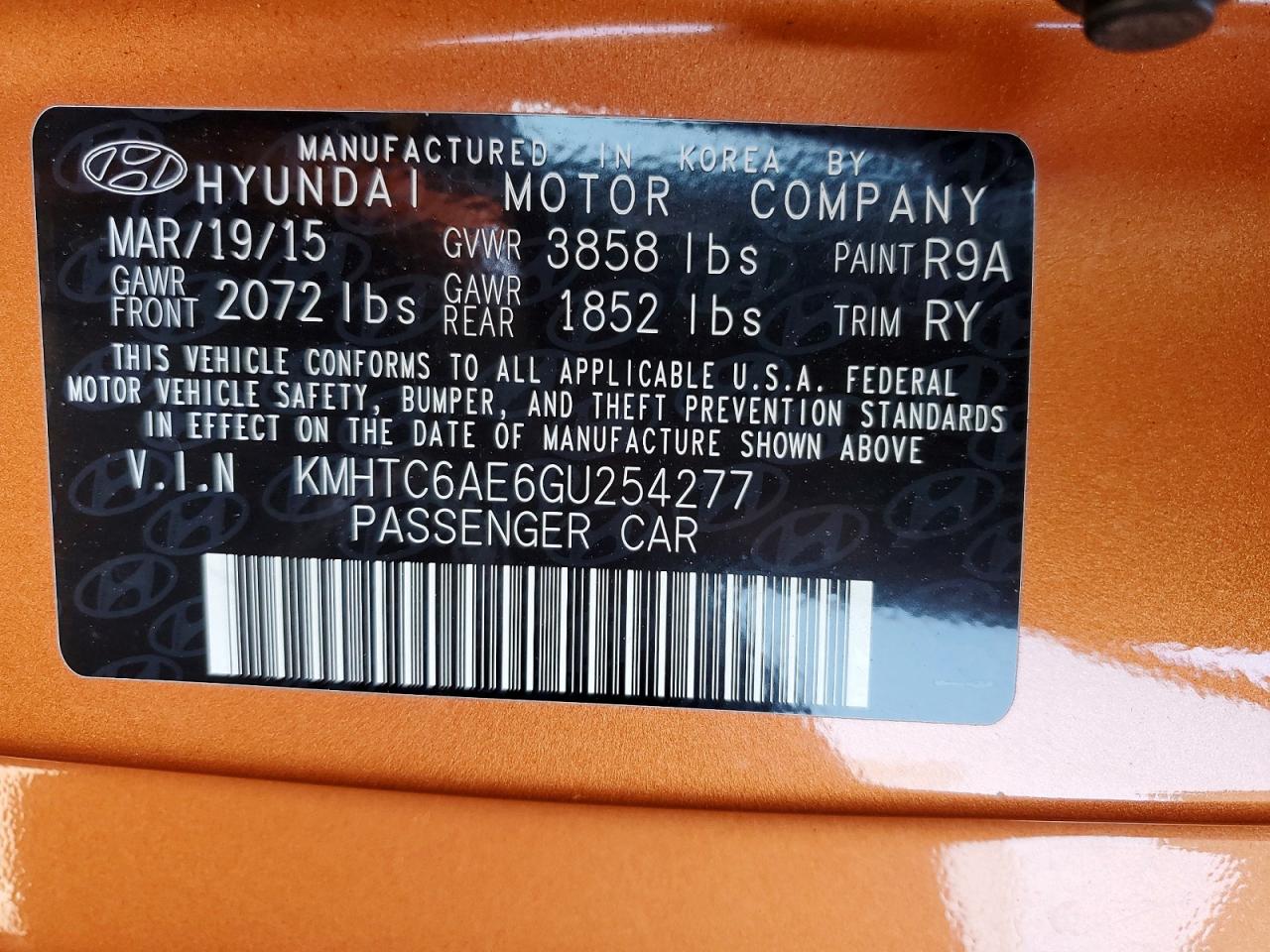 HYUNDAI VELOSTER 2016 — 14