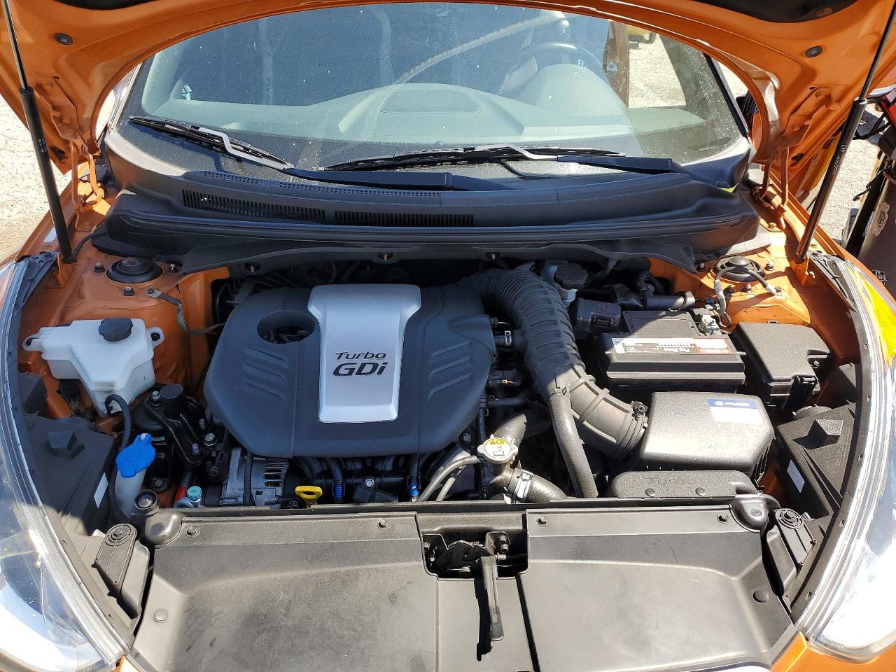 HYUNDAI VELOSTER 2016 — 12