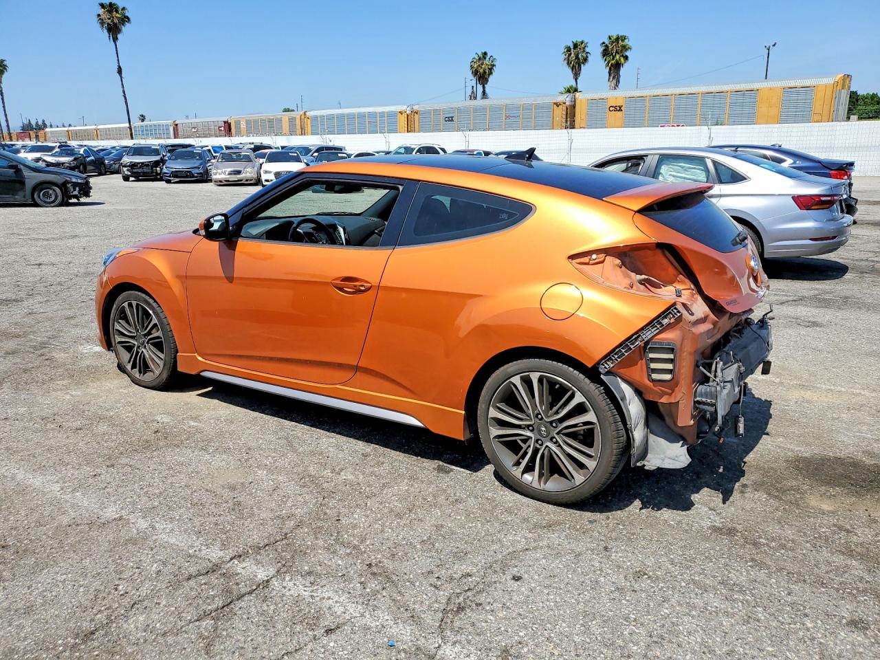 HYUNDAI VELOSTER 2016 — 3