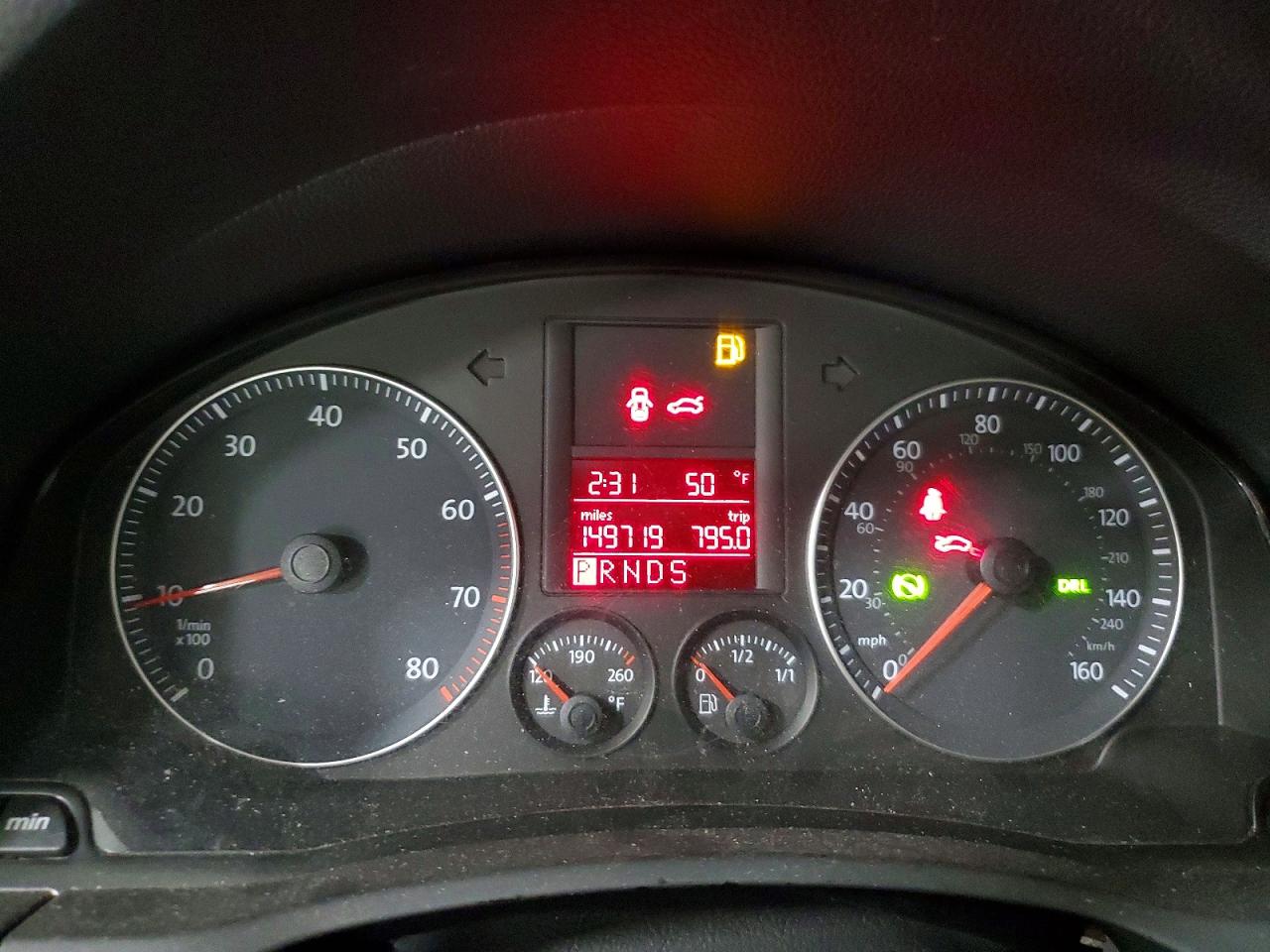 VOLKSWAGEN JETTA 2008 — 9