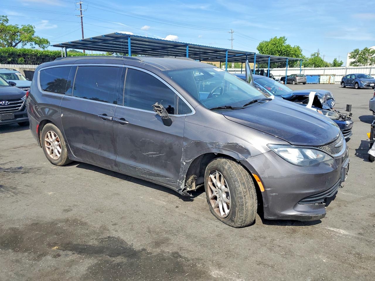 CHRYSLER VOYAGER 2020 — 5